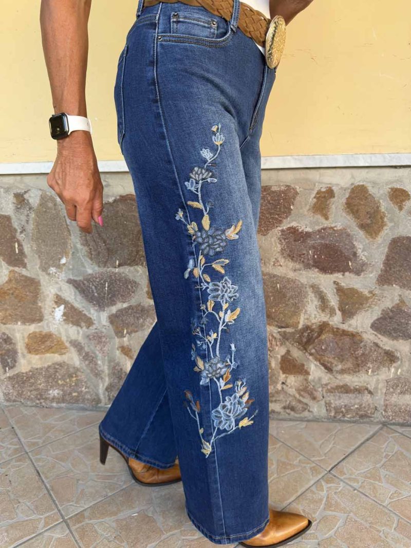 JEANS RICAMO